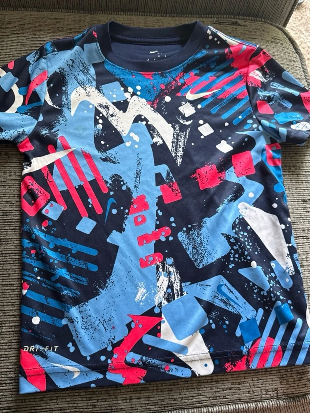 Nike Navy, Blue, Red & White Graphic Crew Tee